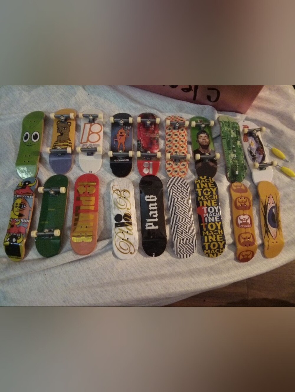 18 Tech Deck